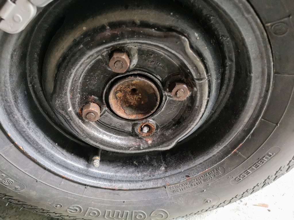 A broken wheel stud - no big problem, right?