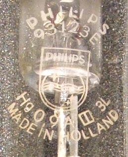Philips 92123E Low Pressure Mercury Spectral Source Lamp - Detail of lamp etch