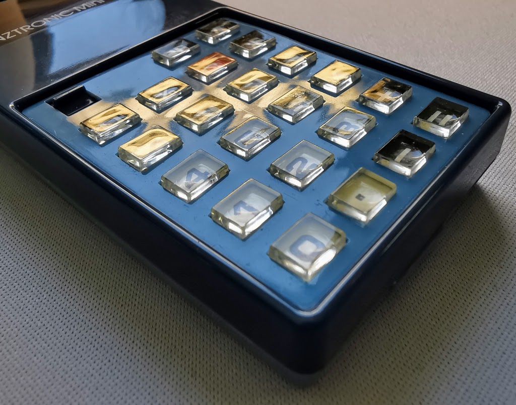 Prinztronic Mini 7 keypad, lower angle left