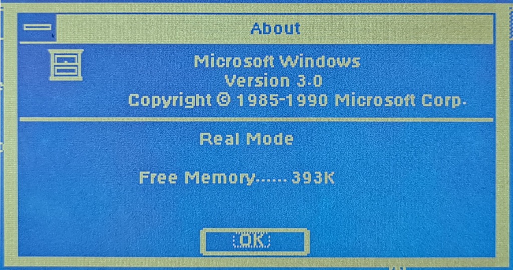 Windows 3.0 About dialogue on a Toshiba T1200