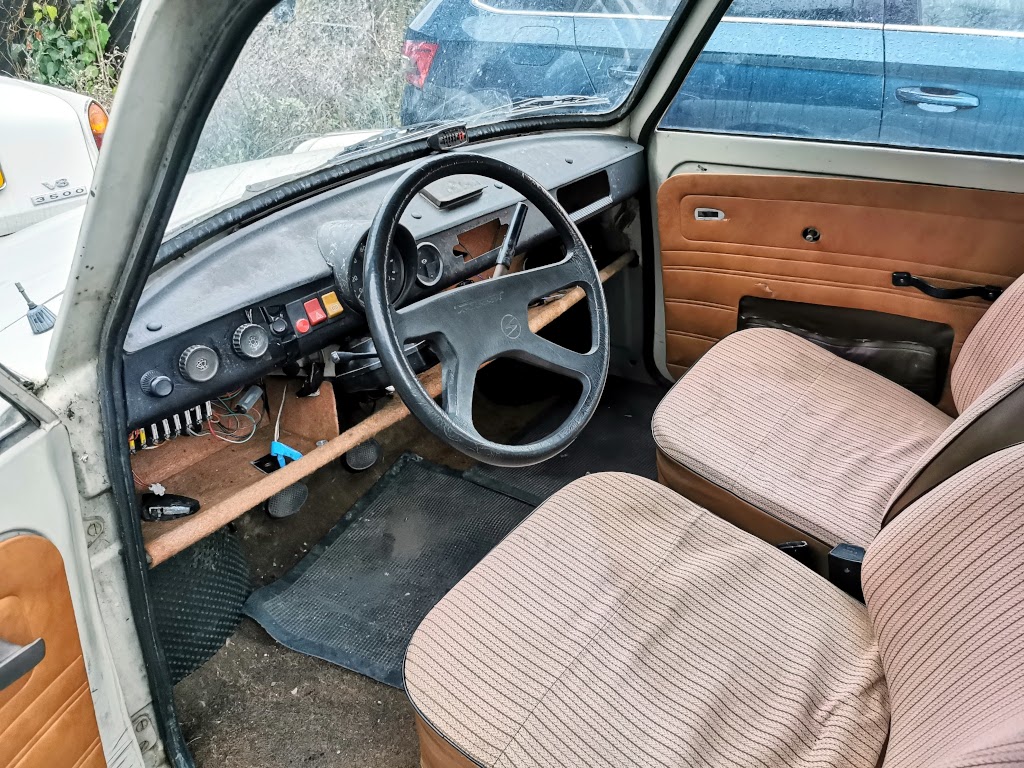 1984 Trabant P601S Front interior before I'd had a chance to tidy it up