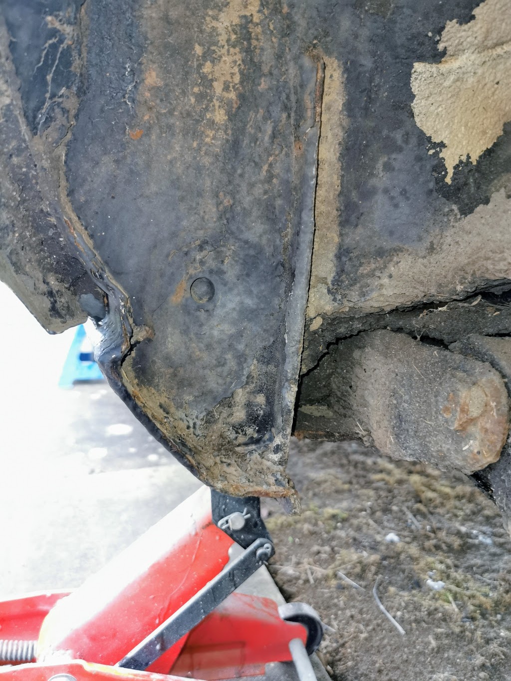 Condition of the rear end of the nearside sill on my 1983 Citroen BX14RE