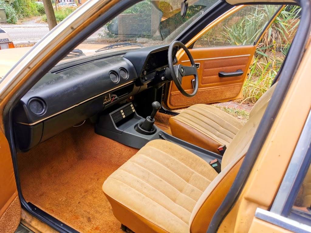 1978 Vauxhall Cavalier Interior nearside front