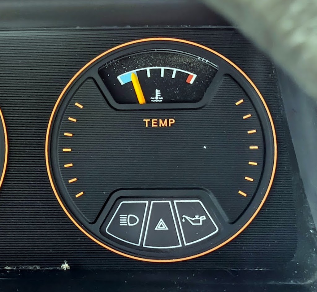 One not broken temperature gauge