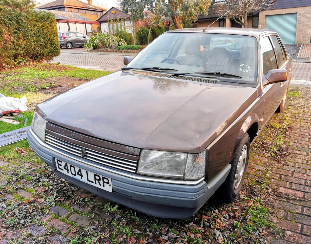 1988 Renault 25 Monaco having just arrived home