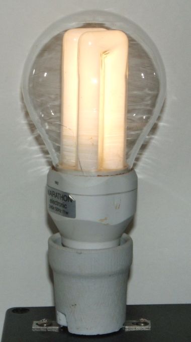 Marathon Electronic 11W/827 GLS Shaped Compact Fluorescent Lamp - Overview of lamp while lit
