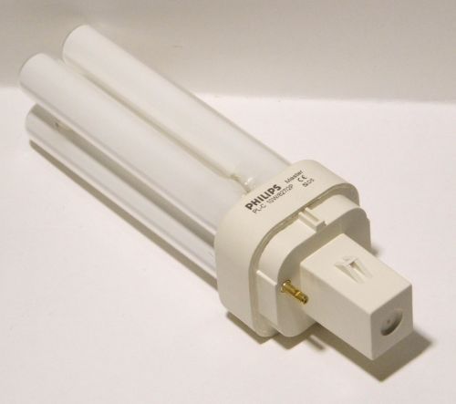 Philips Master PL-C 10W 827/2P Ecotone Compact Fluorescent Lamp - Detail of lamp cap