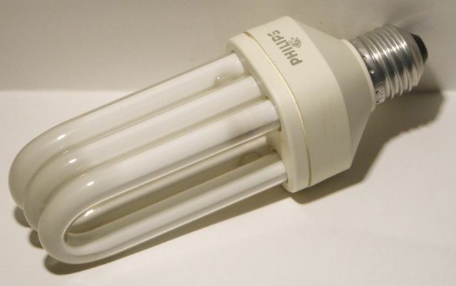 Philips PL E-T Pro 23W Warm White E27 Compact Fluorescent Lamp - General overview of lamp