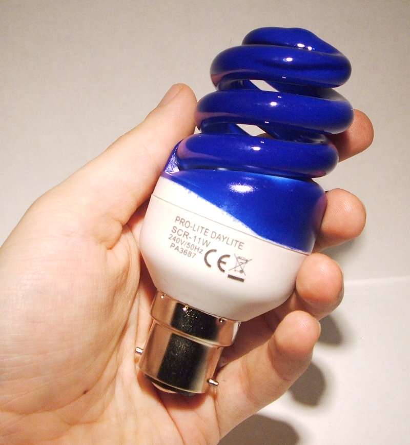 Pro-Lite Daylite Helix SCR-11W Blue Coloured Compact Fluorescent Lamp - Lamp shown held in hand for scale