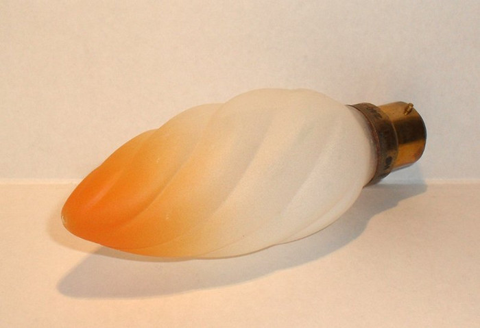 BELL 60W Twisted Candle Lamp with Orange Tip - General overview