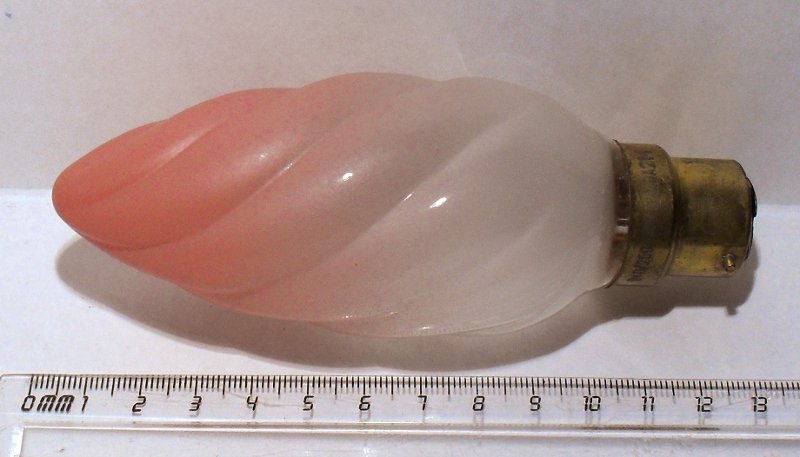 Mazda 40W Pearl Twisted Pink-Tipped Candle Lamp - Showing size of lamp