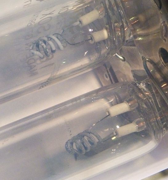 Osram SuperSOX 18W Low Pressure Sodium Lamp - Close-up of lamp cathodes