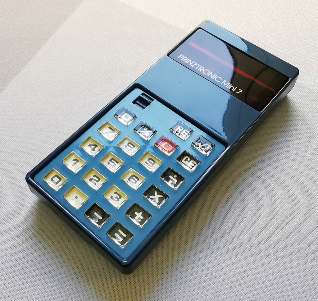 Prinztronic Mini 7 Calculator - General view, front right, lower angle