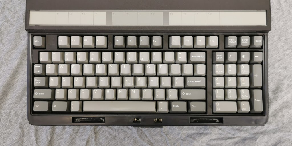 Toshiba T5200 keyboard overview