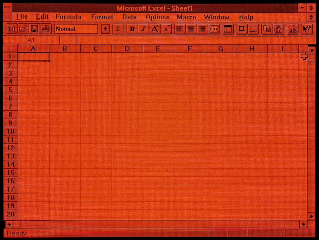 Microsoft Excel 4.0 running on the plasma display on a Toshiba T5200