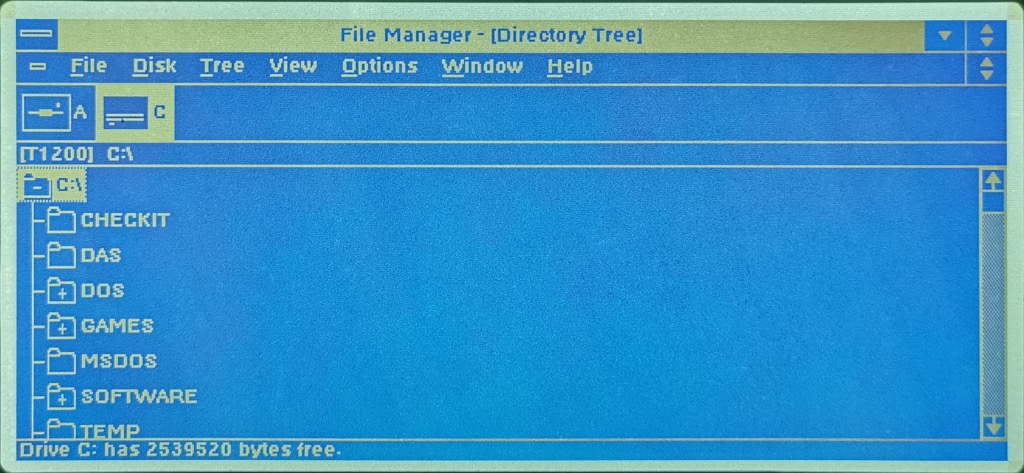 Microsoft Windows 3.0 File Manager running on a Toshiba T1200